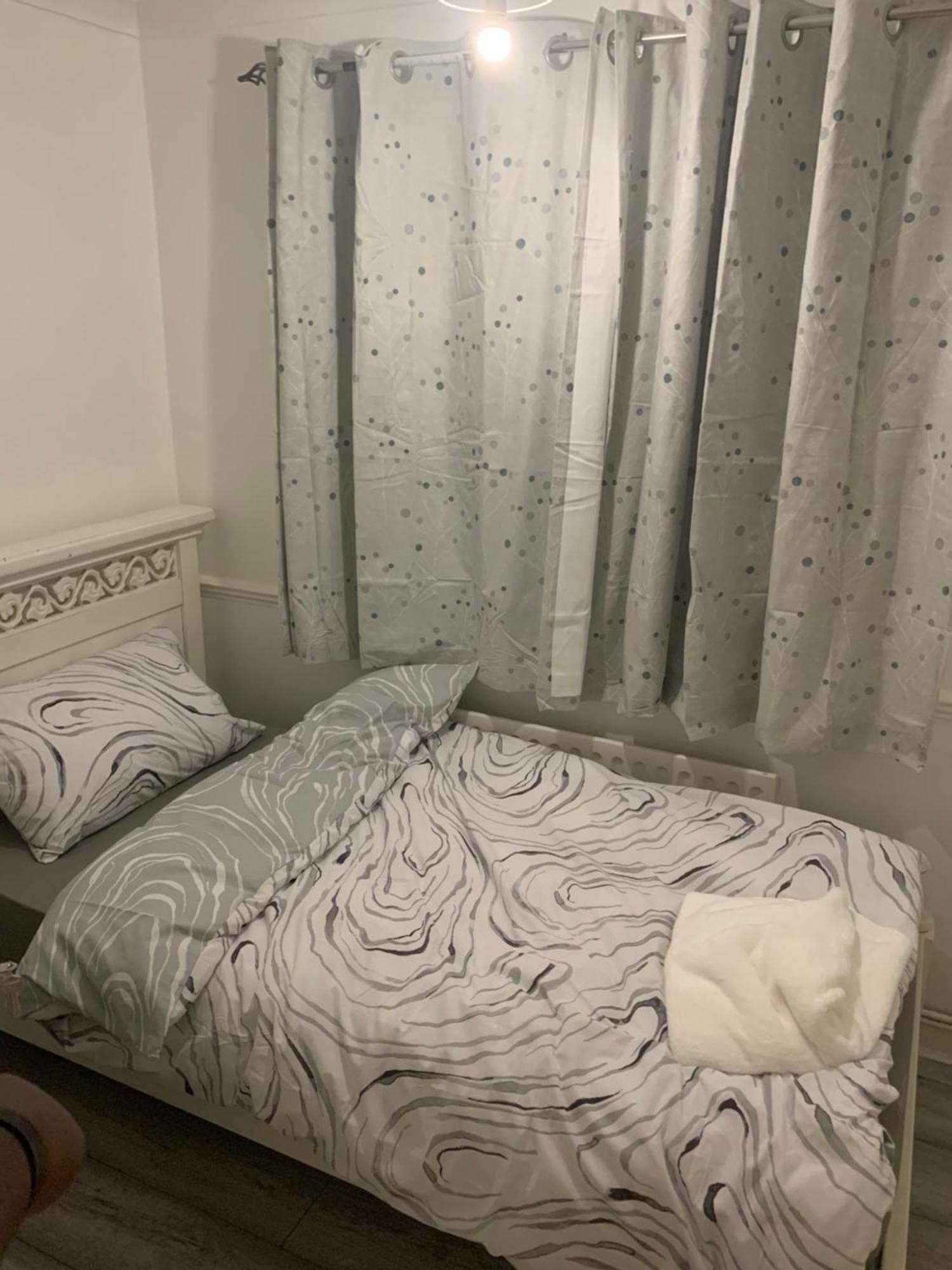 At Apex House Single Room Horndon-on-the-Hill Exterior foto